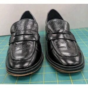 Vince Camuto Women's Penny Loafer 6 1/2 Black Leather Upper Shoes